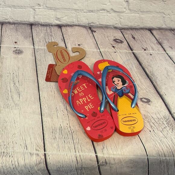 Havaianas Disney Snow White Kids Flip Flop Sandals - Picture 1 of 3